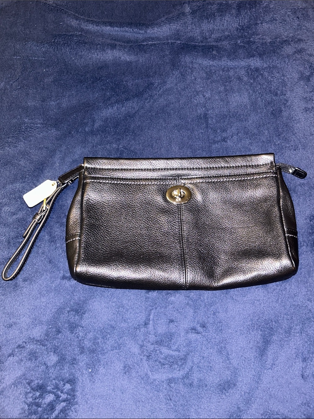 Coach Park leather large clutch in pebble black leather style F49481